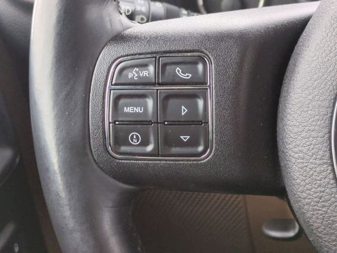 Used 2013 Jeep Wrangler Unlimited Sahara w/ Mopar Chrome Edition Group image 22