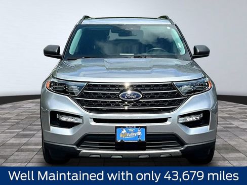 Certified 2023 Ford Explorer XLT w/ Equipment Group 202A AWD/4WD image 2