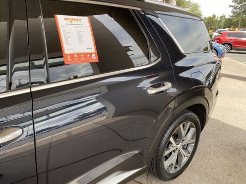 Used 2022 Hyundai Palisade SEL w/ 8P Bench Seat Package AWD/4WD image 59
