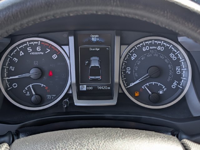 Certified 2022 Toyota Tacoma SR5 RWD image 20