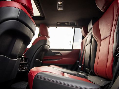 Used 2023 Lexus LX 600 F Sport w/ Accessory Package (Z1) image 34