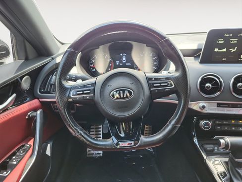 Used 2021 Kia Stinger GT-Line w/ Sun & Sound Package AWD/4WD image 12