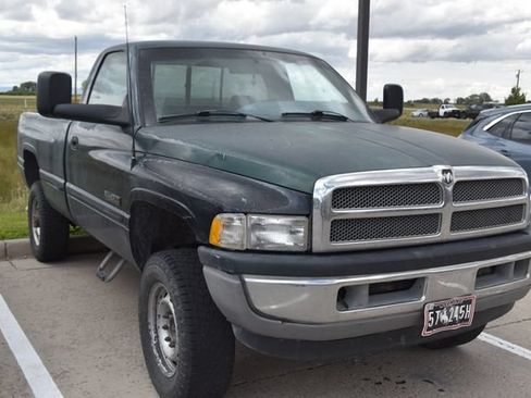 Used 1998 Dodge Ram 2500 Truck 4x4 Regular Cab image 3