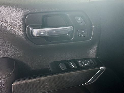 Used 2019 GMC Sierra 1500 AT4 image 25