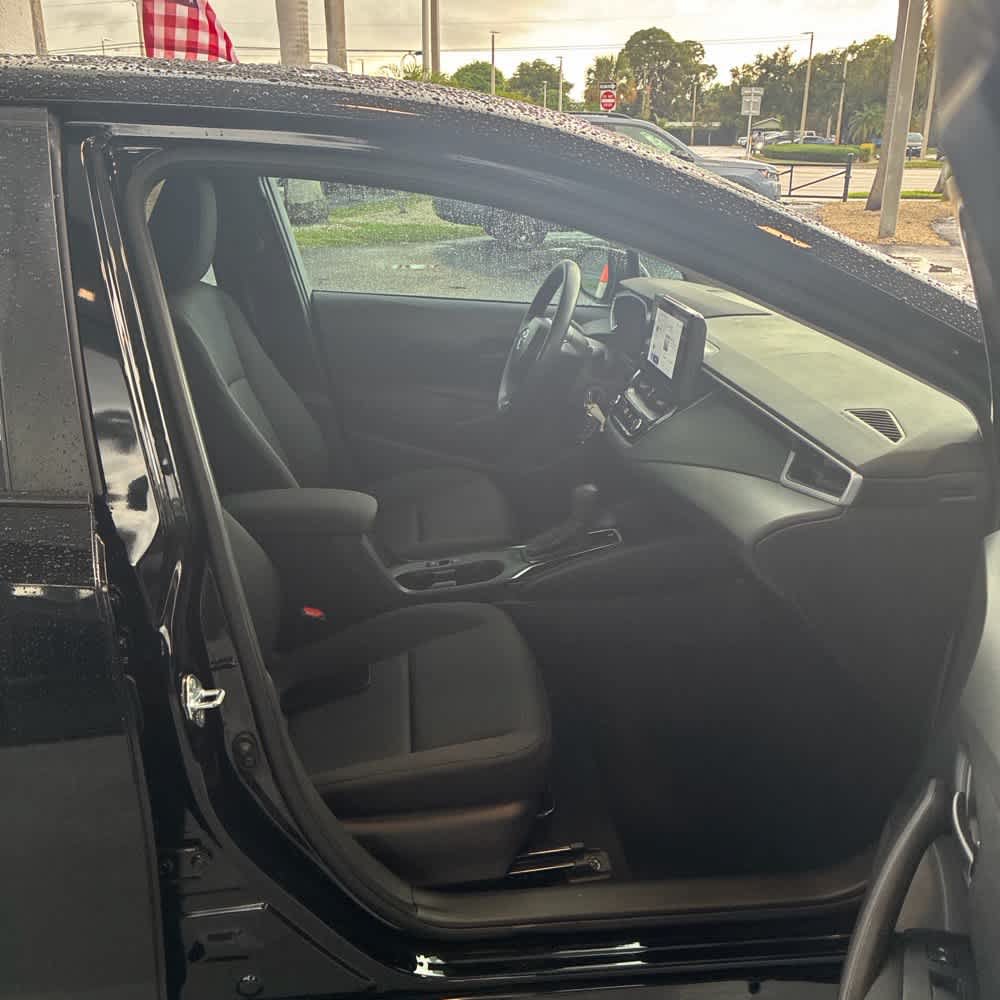 Used 2026 Toyota Corolla LE FWD image 25