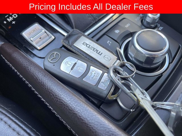 Used 2017 MAZDA MAZDA3 Touring w/ Popular Equipment Package FWD image 36