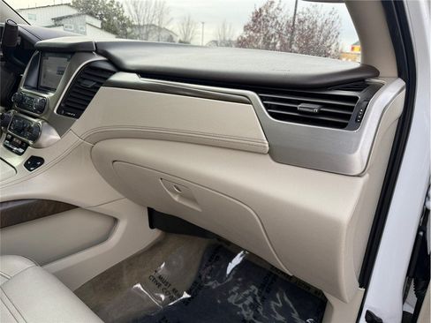 Used 2019 GMC Yukon Denali w/ Denali Ultimate Package AWD/4WD image 41