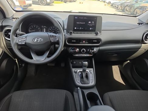Used 2022 Hyundai Kona SEL FWD image 7