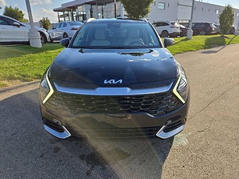 Certified 2023 Kia Sportage EX AWD/4WD image 11