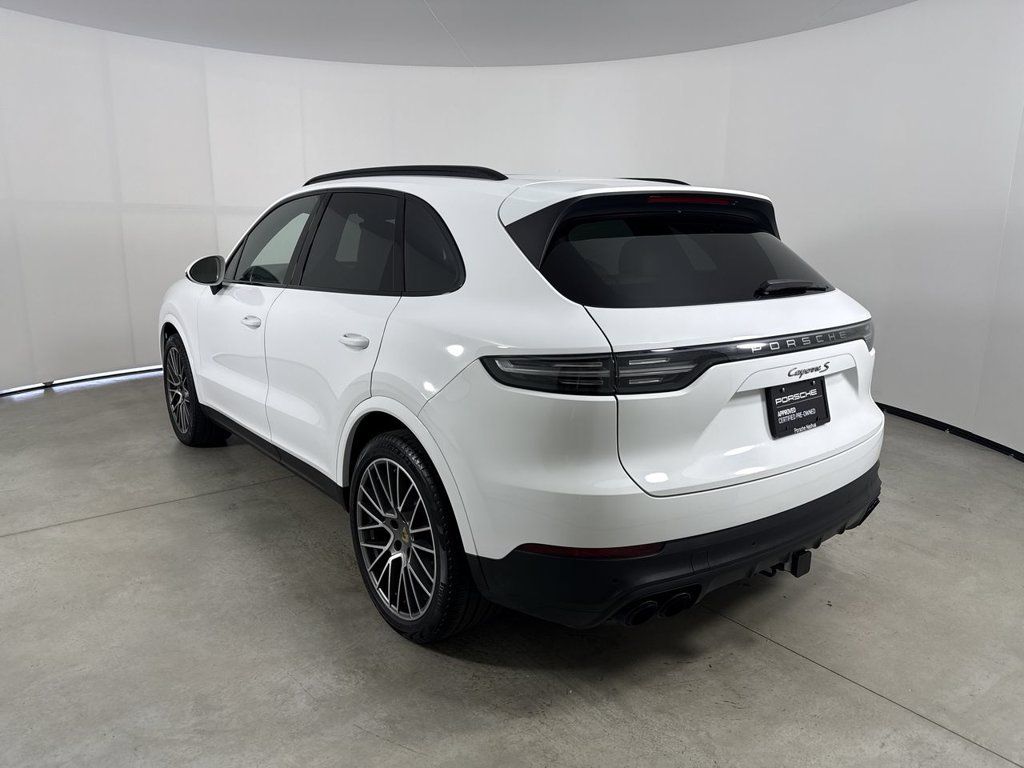 Certified 2023 Porsche Cayenne S Platinum w/ Premium Package Plus AWD/4WD image 3