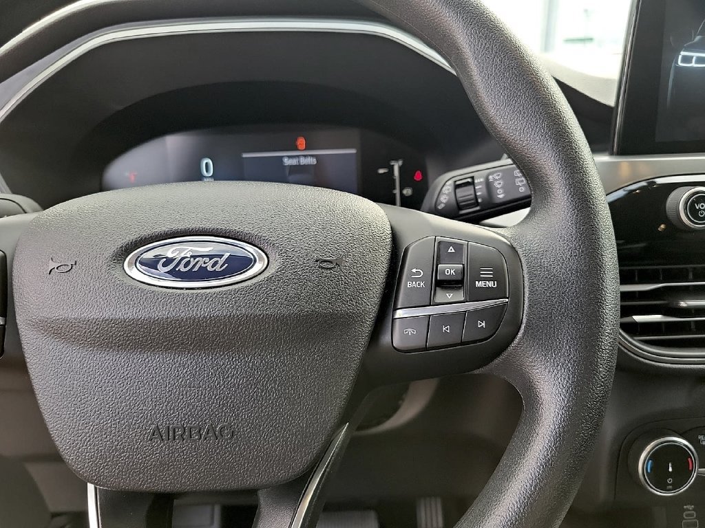 Used 2025 Ford Escape Active AWD/4WD image 24