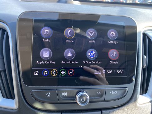 Used 2024 Chevrolet Malibu LT image 12