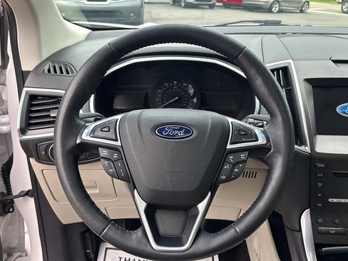 Used 2017 Ford Edge Titanium w/ Equipment Group 301A FWD image 46