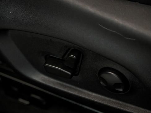 Used 2022 Jeep Compass Latitude w/ Sun and Sound Group AWD/4WD image 18