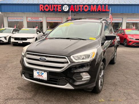 Used 2018 Ford Escape SEL AWD/4WD image 1
