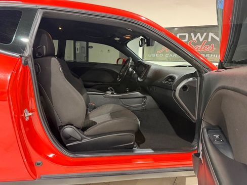 Used 2020 Dodge Challenger R/T w/ Blacktop Package RWD image 12
