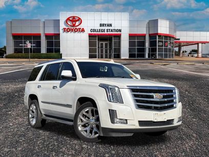 Used 2016 Cadillac Escalade Luxury