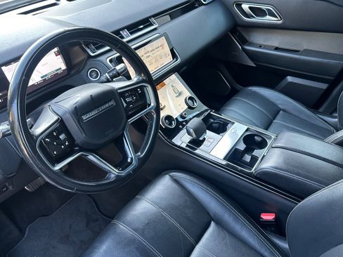 Used 2021 Land Rover Range Rover Velar R-Dynamic S image 5