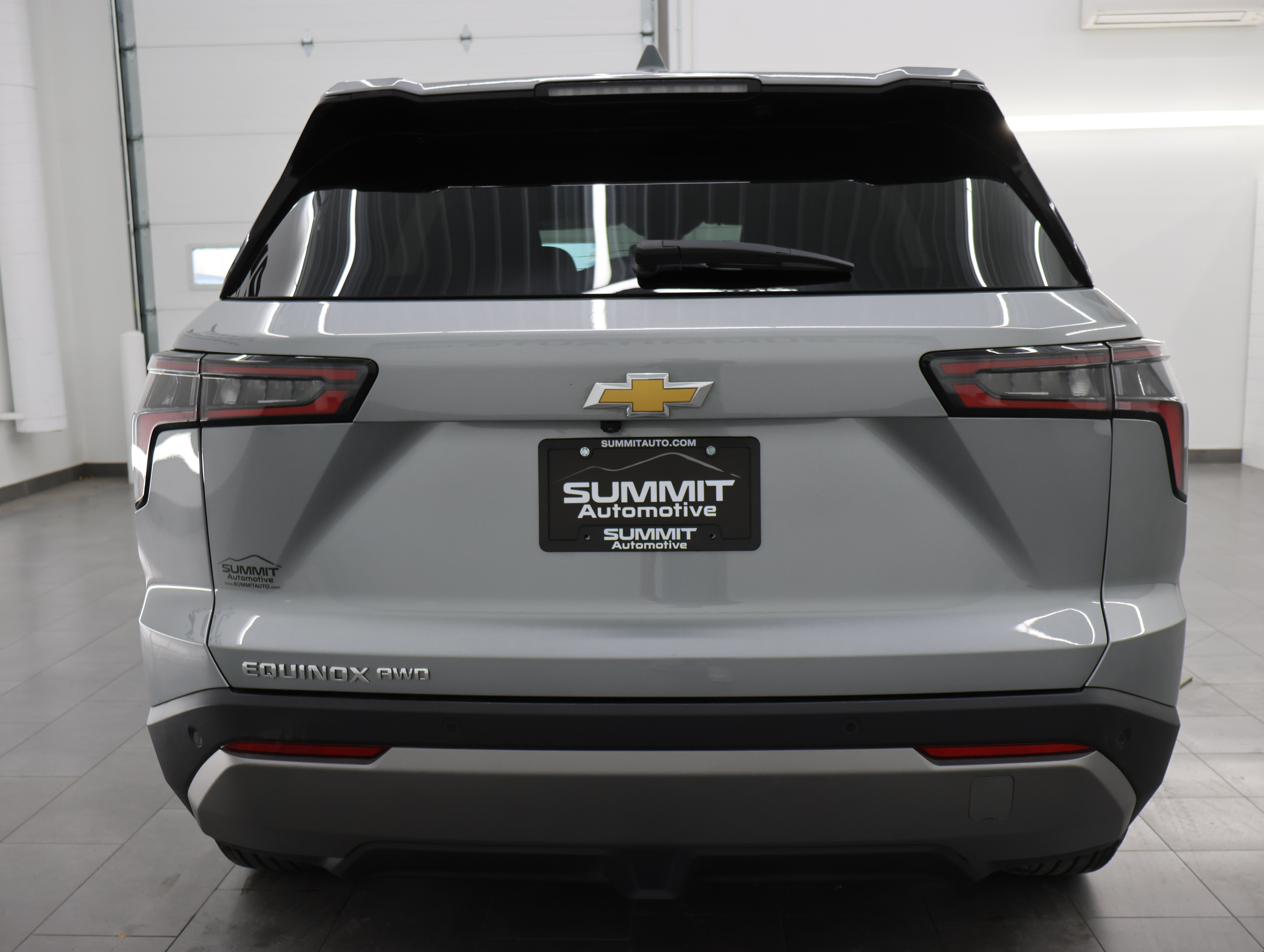 Used 2026 Chevrolet Equinox LT AWD/4WD image 26