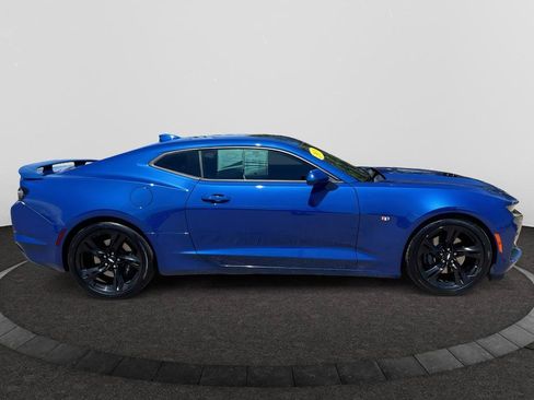 Used 2019 Chevrolet Camaro SS RWD image 3