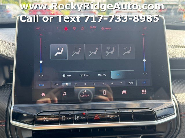 Used 2025 Jeep Compass Trailhawk AWD/4WD image 28