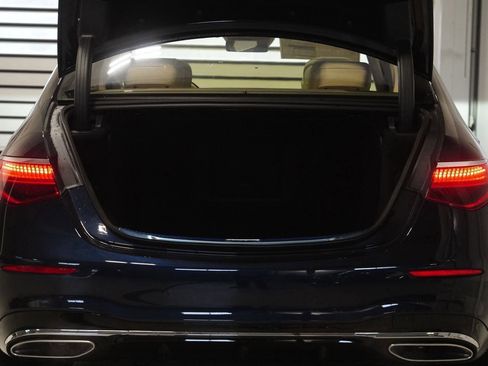 New 2026 Mercedes-Benz S 500 4MATIC image 33