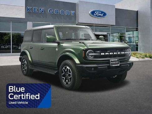 Used 2025 Ford Bronco Outer Banks image 1