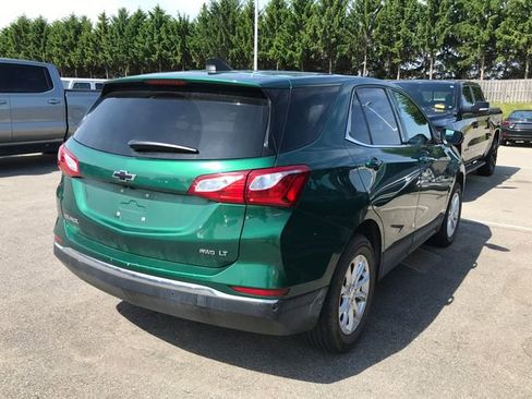 Used 2018 Chevrolet Equinox LT AWD/4WD image 2