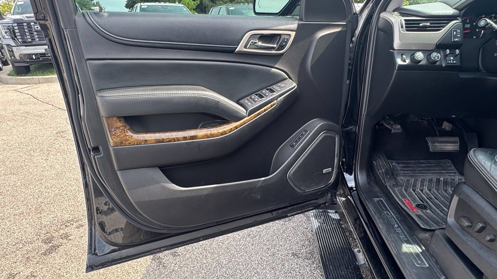 Used 2016 GMC Yukon Denali AWD/4WD image 20