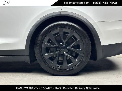 Used 2022 Tesla Model X AWD/4WD image 37