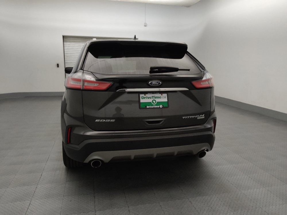 Used 2019 Ford Edge Titanium FWD image 6