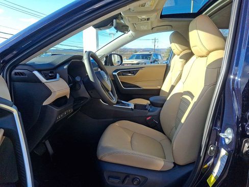 New 2025 Toyota RAV4 XLE Premium image 14