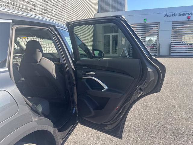 Used 2025 Audi Q5 Premium Plus w/ Premium Plus AWD/4WD image 12