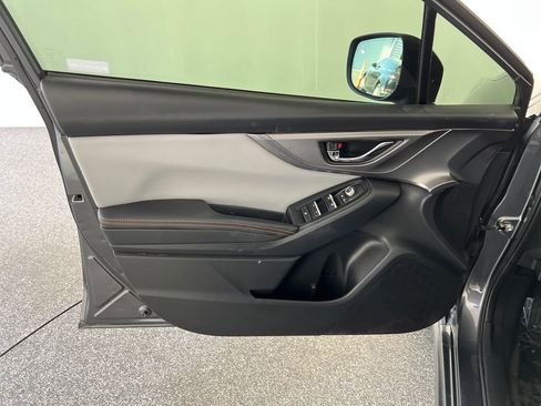 Used 2021 Subaru Crosstrek 2.5i Limited w/ Moonroof Package 1 image 12