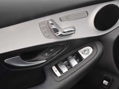 Certified 2022 Mercedes-Benz GLC 300 GLC 300 image 20