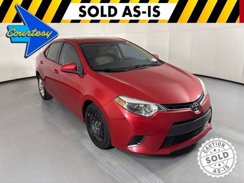Used 2016 Toyota Corolla LE FWD image 1