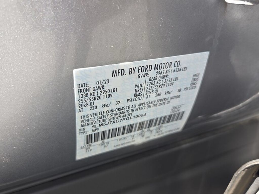 Used 2023 Lincoln Aviator Reserve w/ Equipment Group 201A AWD/4WD image 10