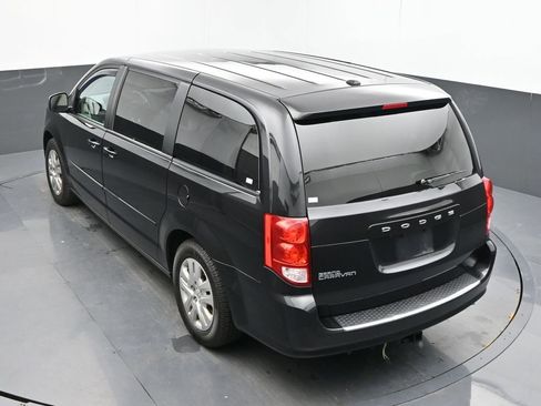 Used 2016 Dodge Grand Caravan SE w/ Quick Order Package 29E SE FWD image 37