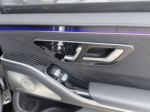 Used 2022 Mercedes-Benz S 580 4MATIC Sedan image 37