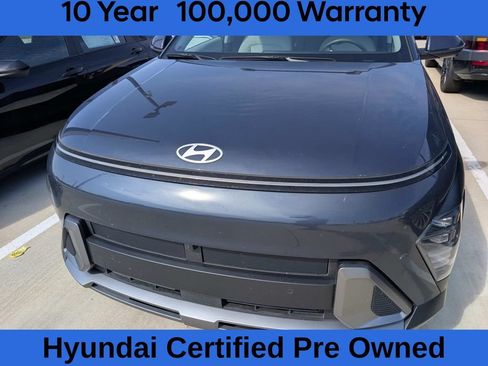 Used 2025 Hyundai Kona Limited FWD image 17
