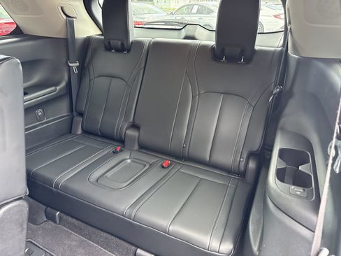 Used 2022 INFINITI QX60 Sensory w/ Vision Package FWD image 12