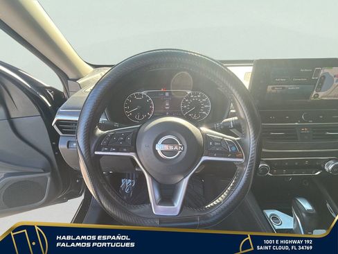 Used 2023 Nissan Altima 2.5 SV w/ SV Premium Package AWD/4WD image 17