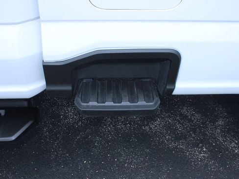 Used 2025 Ford F250 XL w/ XL Driver Assist Package AWD/4WD image 8