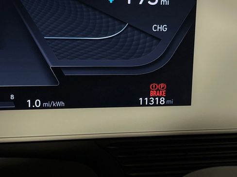 Used 2024 Hyundai Ioniq 5 SEL image 19