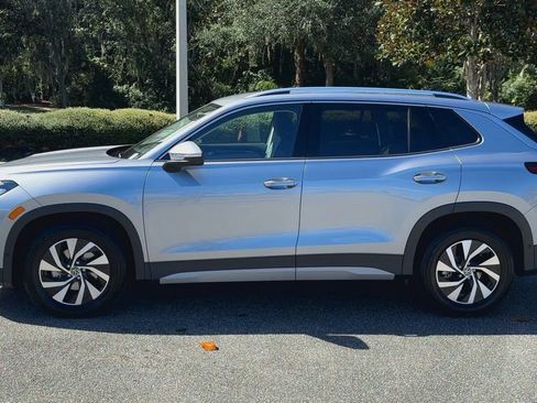 New 2026 Volkswagen Tiguan S image 5