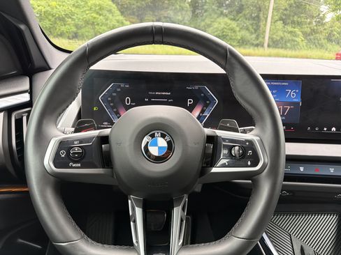 Used 2025 BMW X3 xDrive30i AWD/4WD image 14