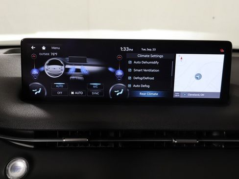 Used 2025 Genesis GV70 2.5T image 43