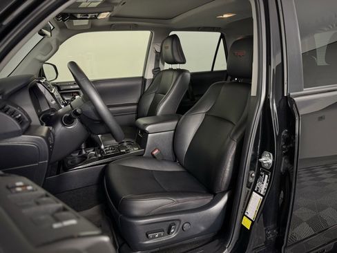 Used 2022 Toyota 4Runner TRD Pro image 5