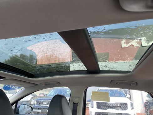 Used 2021 Kia K5 EX w/ EX Premium Package image 9