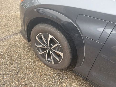 Used 2023 Lexus RZ 450e Premium w/ Technology Package image 8